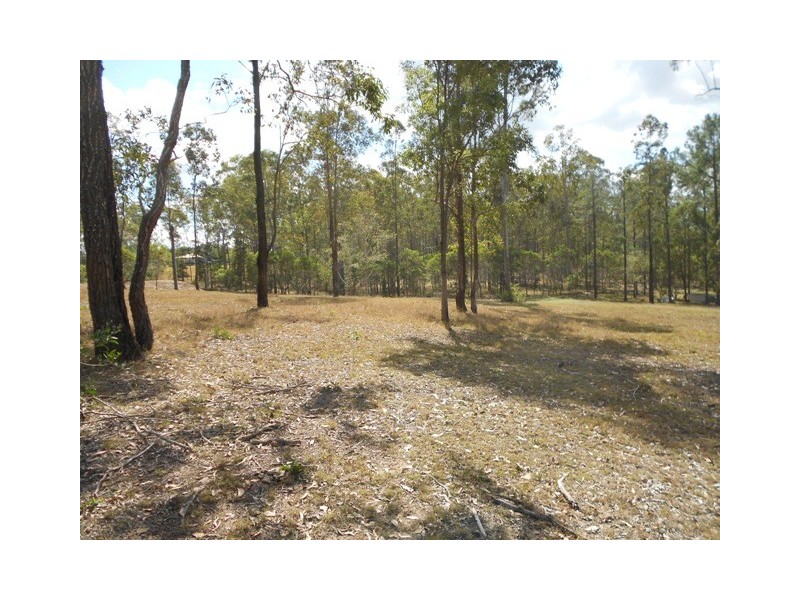 lot 137 Neerdie Rd, Glenwood QLD 4570