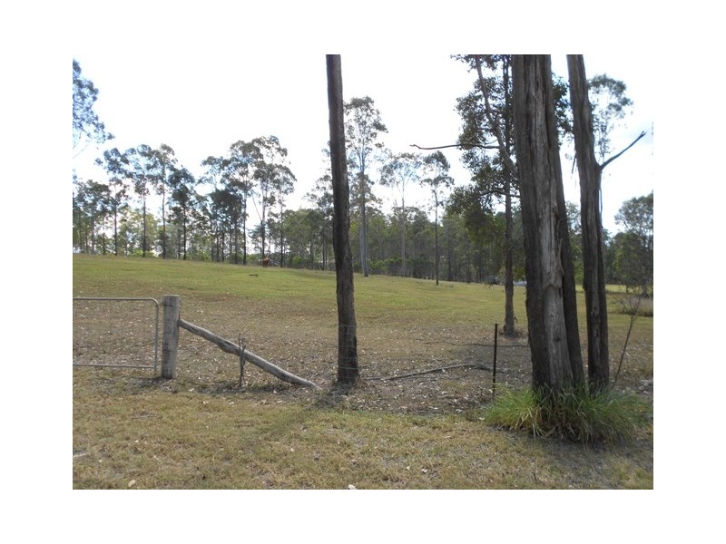 lot 137 Neerdie Rd, Glenwood QLD 4570