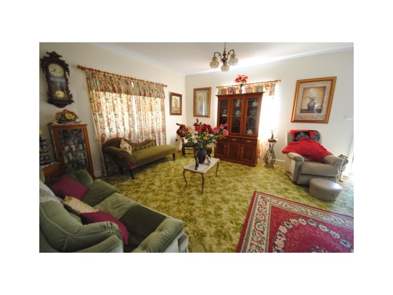 23 Popes Rd, Gympie QLD 4570