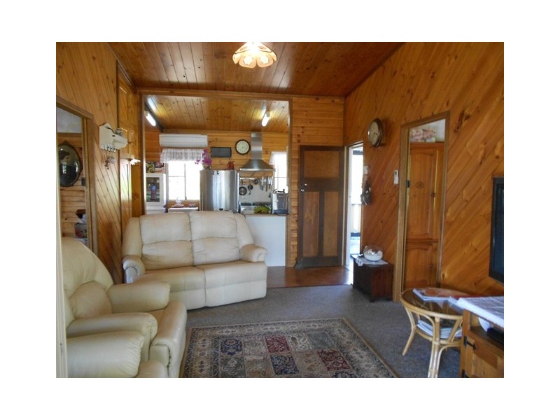 Lower Wonga QLD 4570