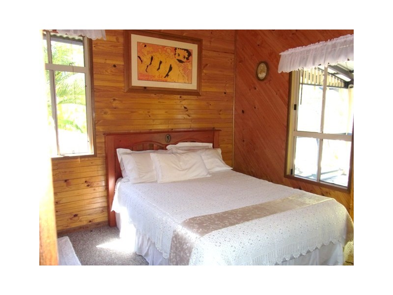 Lower Wonga QLD 4570