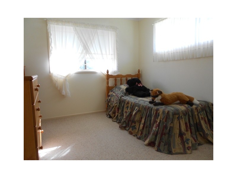 5 Sweetlip Crct, Tin Can Bay QLD 4580