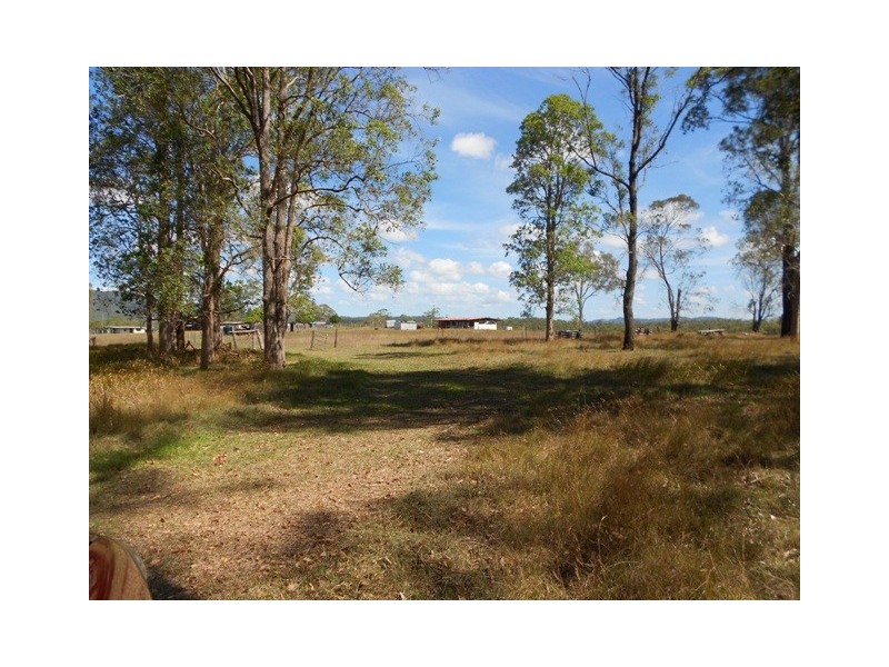 45 Parkyn Rd, Tandur QLD 4570