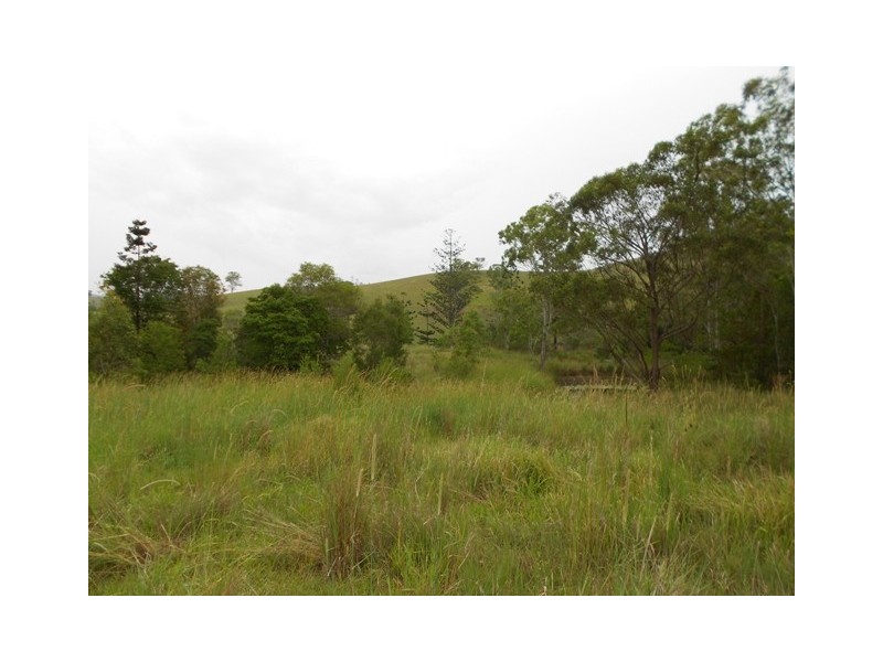 1228 Kin Kin Rd, Wolvi QLD 4570