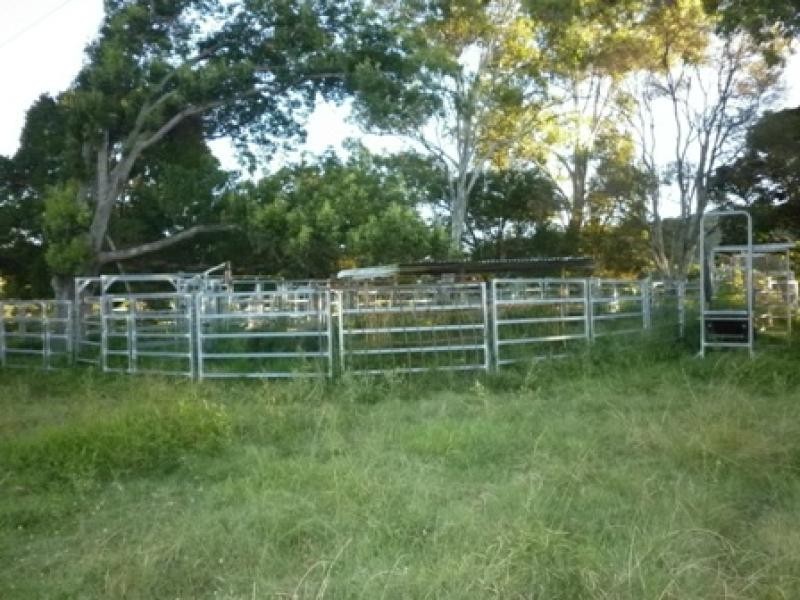 Goomboorian QLD 4570