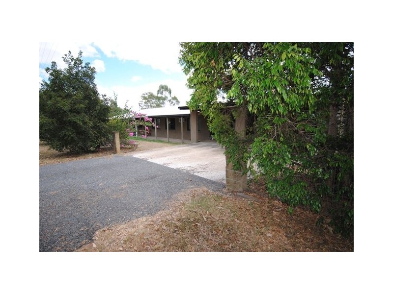 Araluen QLD 4570
