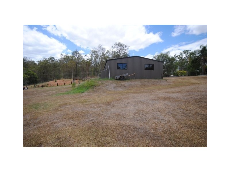 Araluen QLD 4570