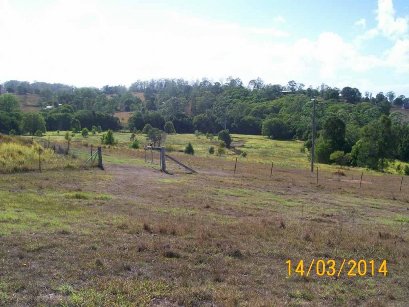 74 Tompkins Road, Veteran QLD 4570