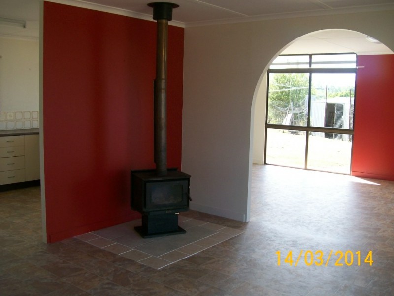 74 Tompkins Road, Veteran QLD 4570