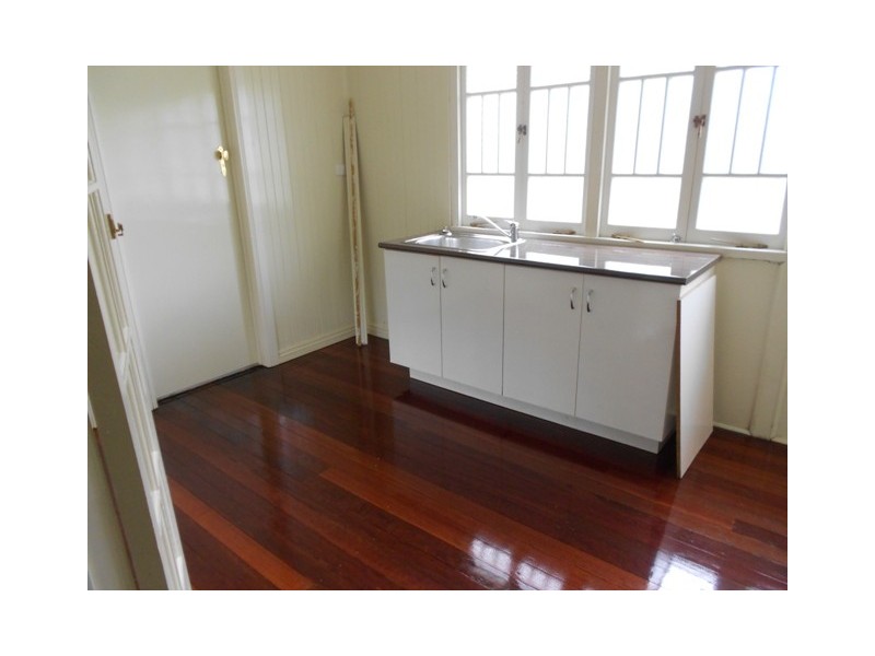271 Sandy Creek Rd, Veteran QLD 4570