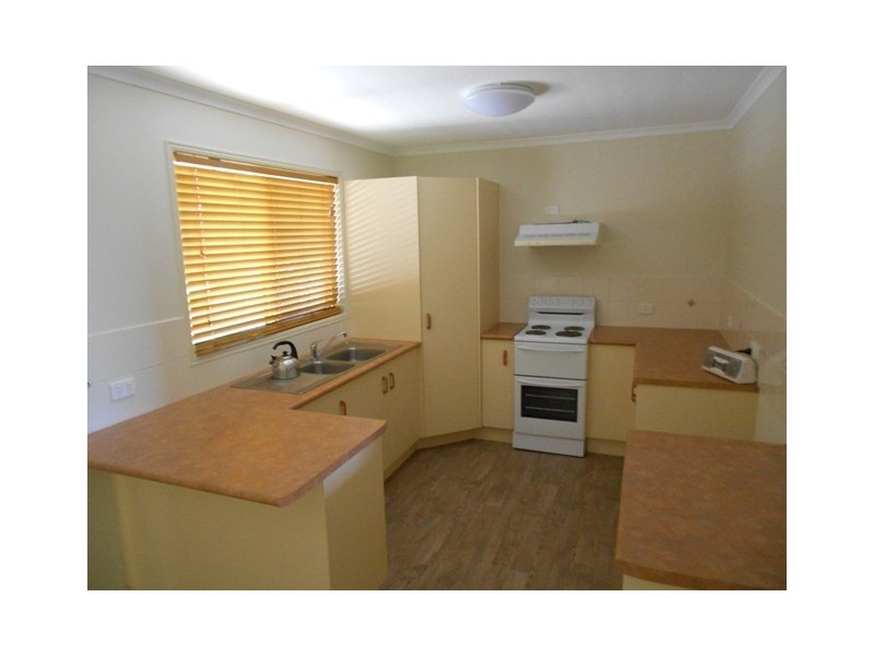 62 Furness Road, Southside QLD 4570