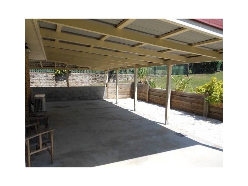 62 Furness Road, Southside QLD 4570