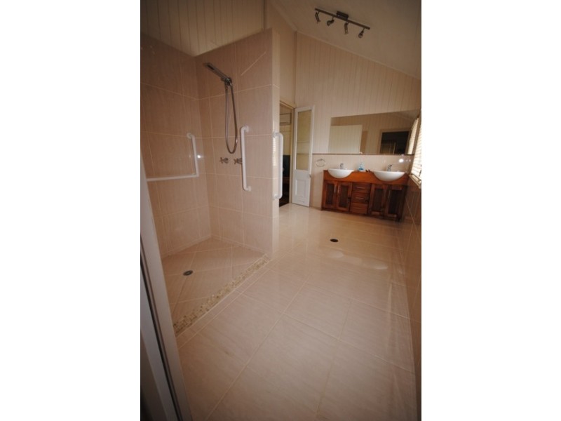 42 Alfred St, Gympie QLD 4570