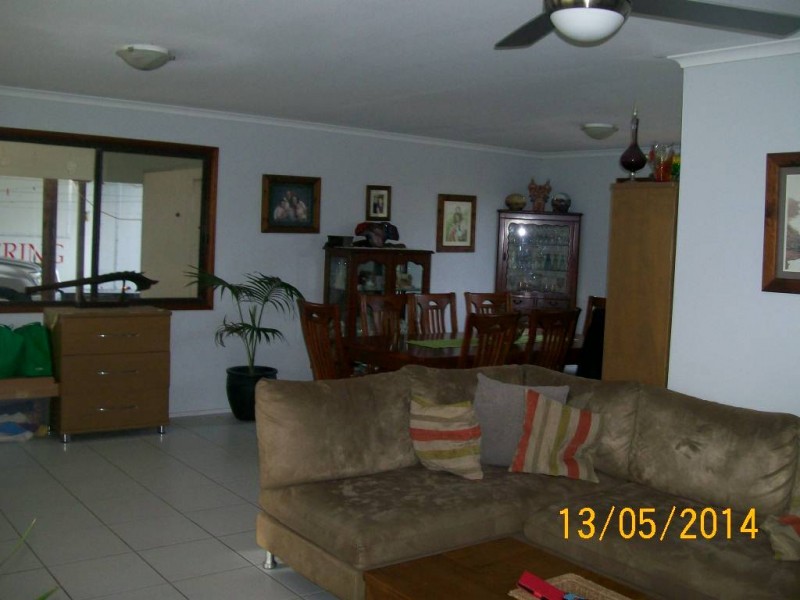 200 Sunshine Road, Wolvi QLD 4570
