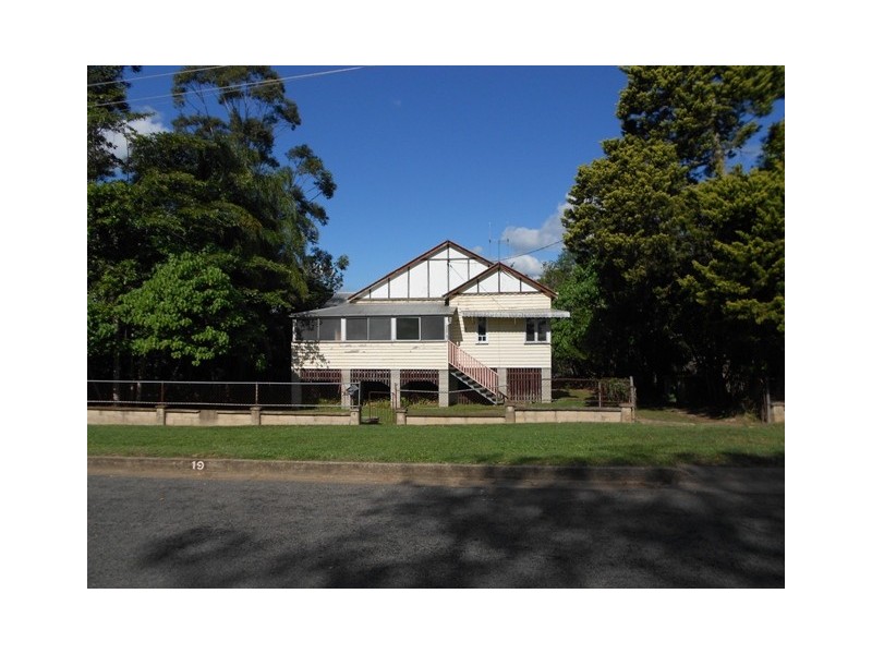19 Shield St, Gympie QLD 4570