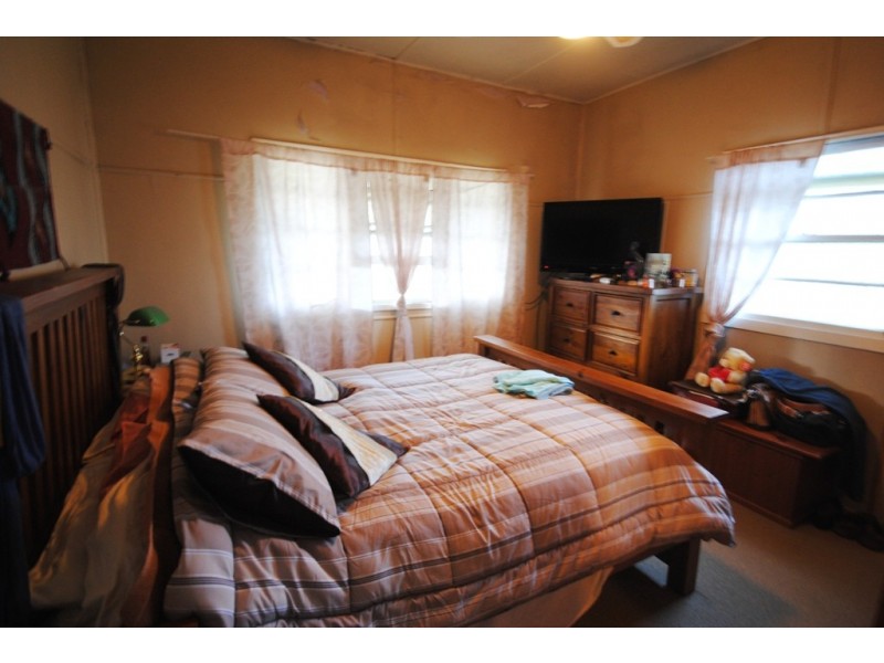 Wolvi QLD 4570