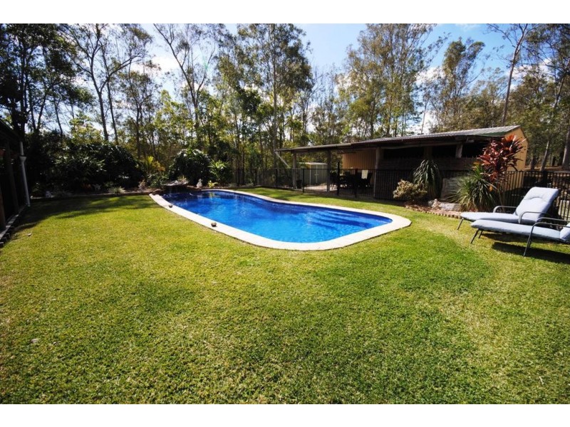 54 Dan Meurant Drive, Curra QLD 4570