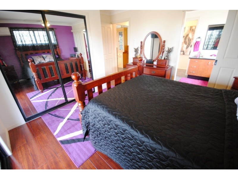 54 Dan Meurant Drive, Curra QLD 4570