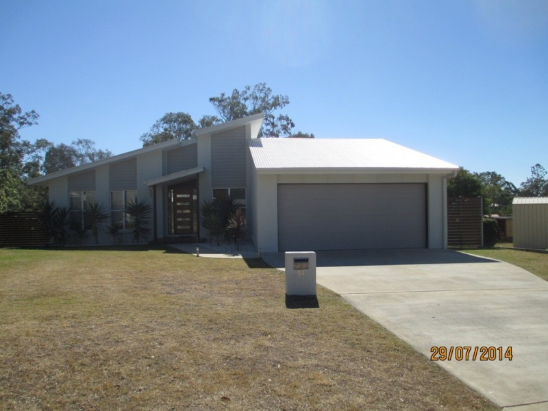 14 Suncrest Court, Southside QLD 4570