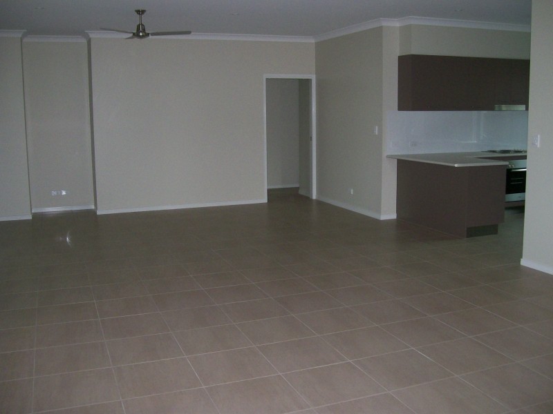 34 Ridgeview Dr, Gympie QLD 4570