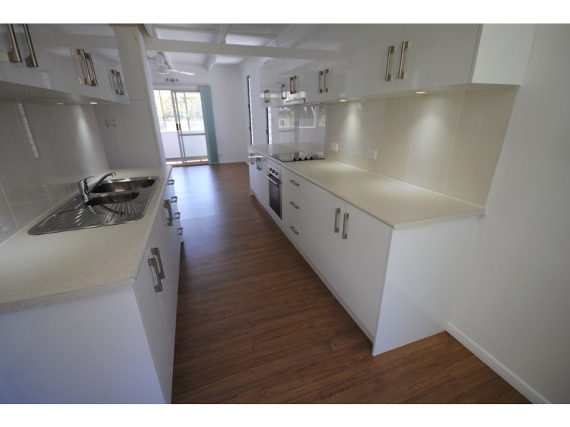 18 Investigator, Cooloola Cove QLD 4580