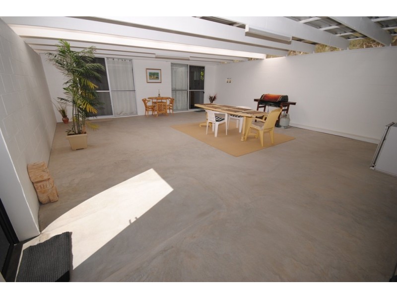 18 Investigator, Cooloola Cove QLD 4580