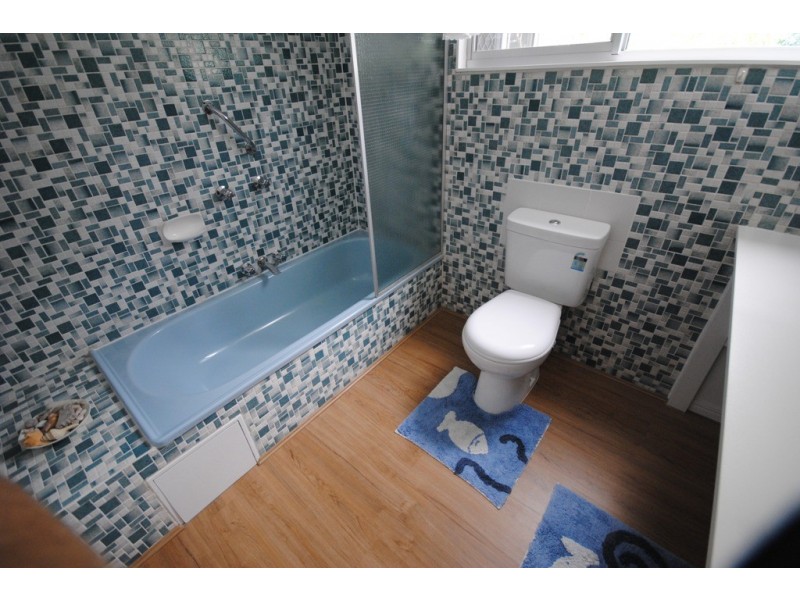 18 Investigator, Cooloola Cove QLD 4580