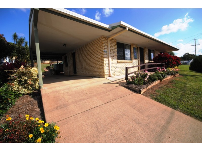 21 Crescent Rd, Gympie QLD 4570