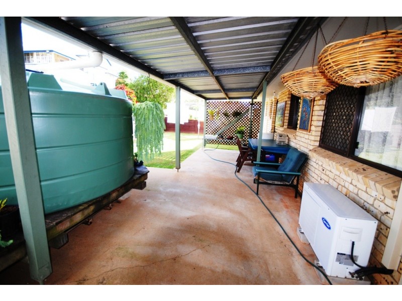 21 Crescent Rd, Gympie QLD 4570