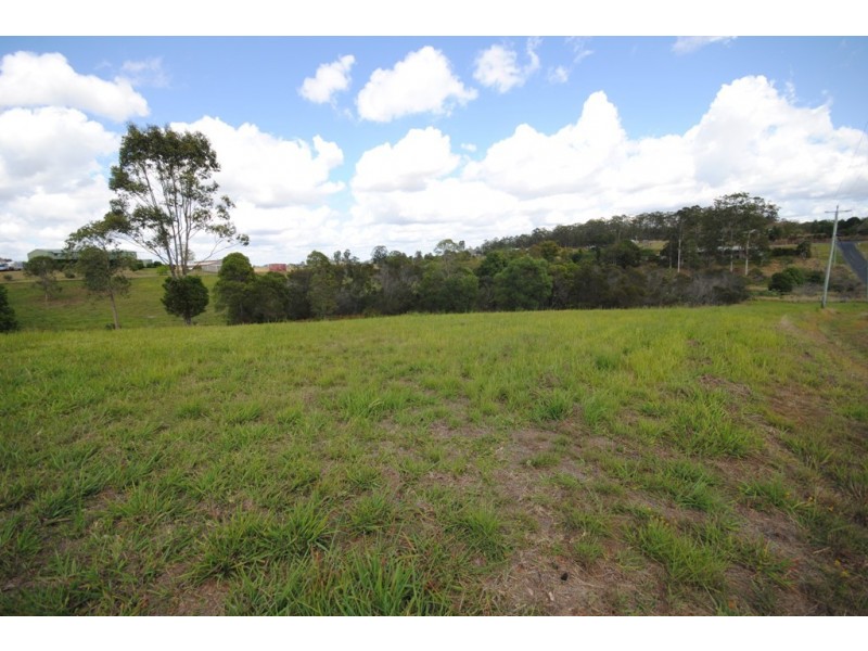 4 Campbell Rd, East Deep Creek QLD 4570