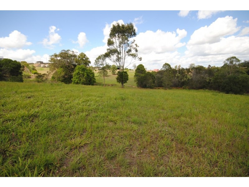 4 Campbell Rd, East Deep Creek QLD 4570