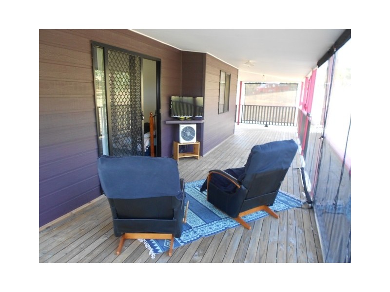 22 Highfield Rd, Chatsworth QLD 4570