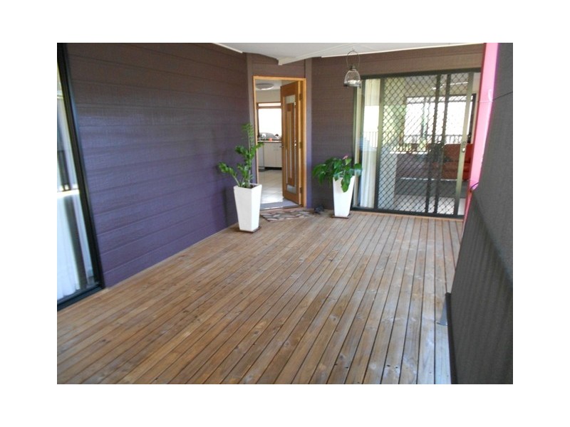22 Highfield Rd, Chatsworth QLD 4570