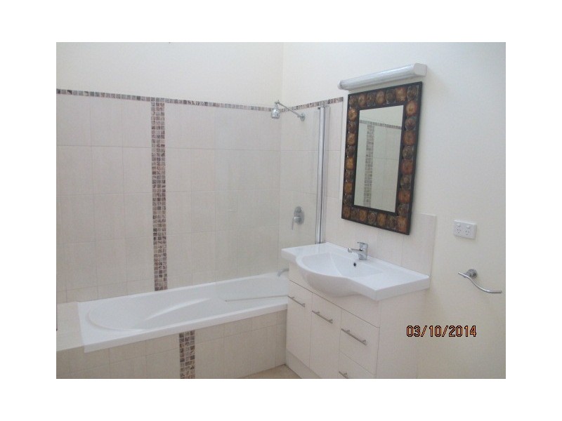 62 Sandy creek, Victory Heights QLD 4570