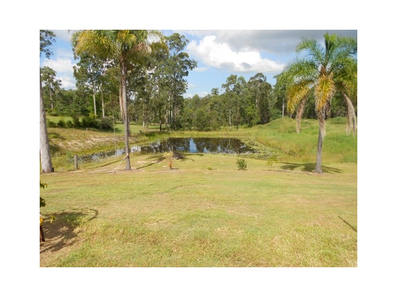 136 Tamaree Rd, Tamaree QLD 4570