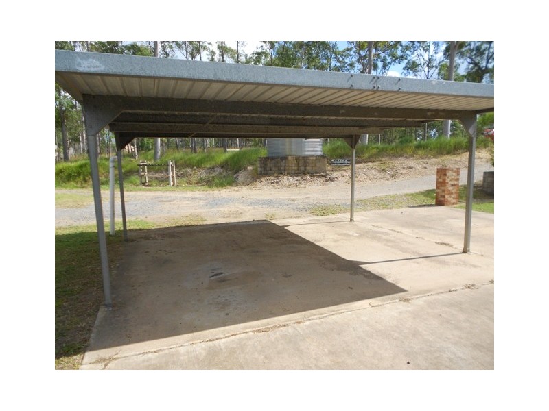 136 Tamaree Rd, Tamaree QLD 4570