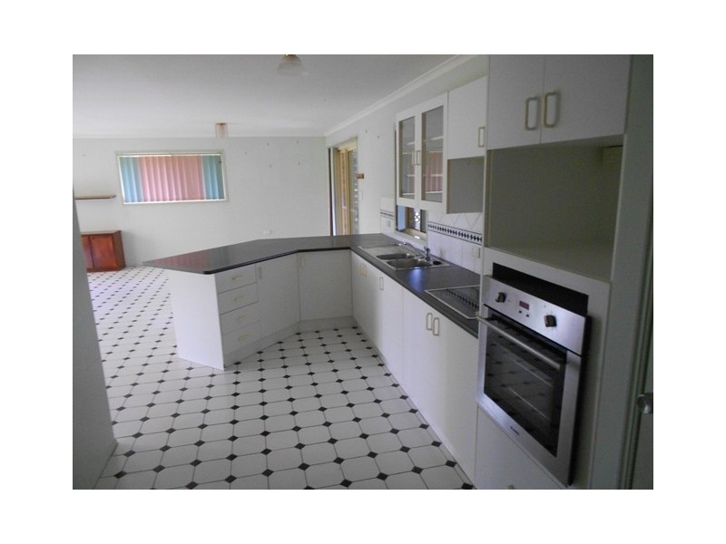 136 Tamaree Rd, Tamaree QLD 4570