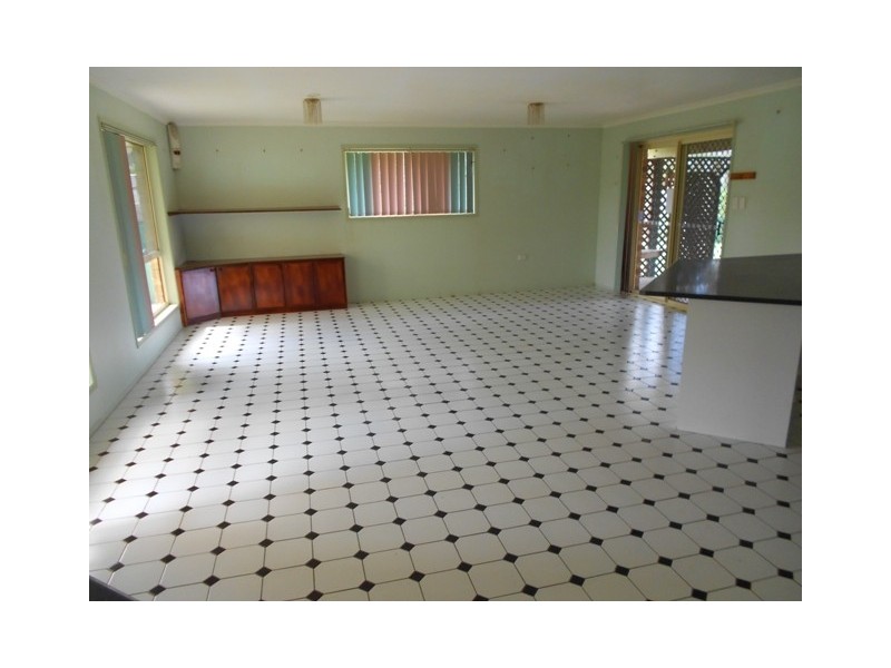 136 Tamaree Rd, Tamaree QLD 4570
