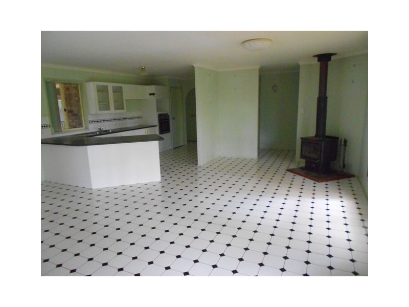 136 Tamaree Rd, Tamaree QLD 4570