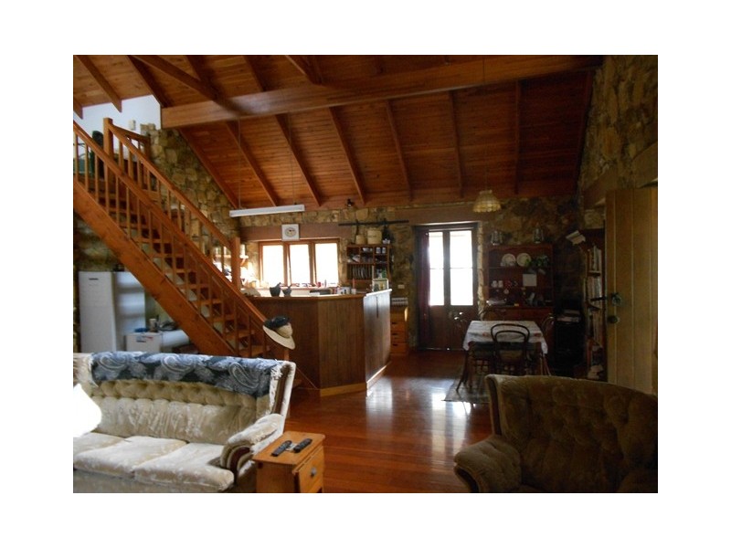 46 Morley Rd, Canina QLD 4570