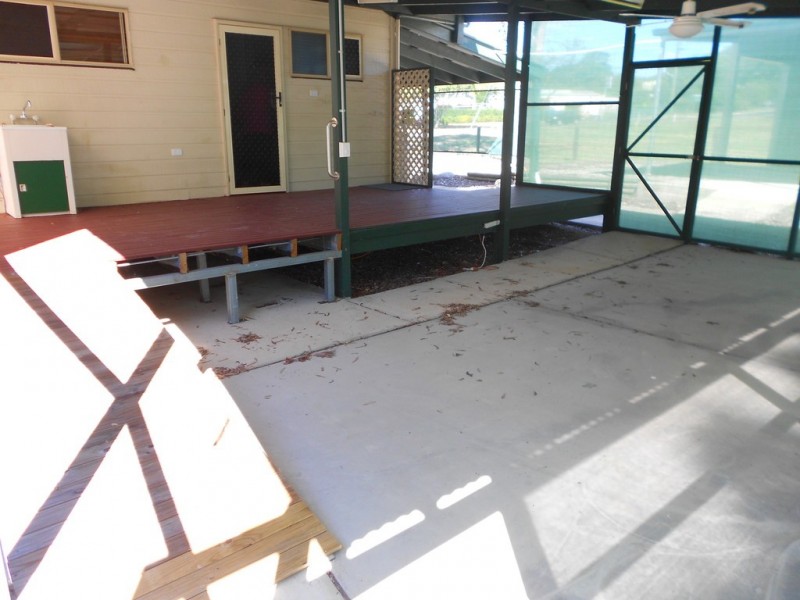 13 Crescent St, Kilkivan QLD 4600