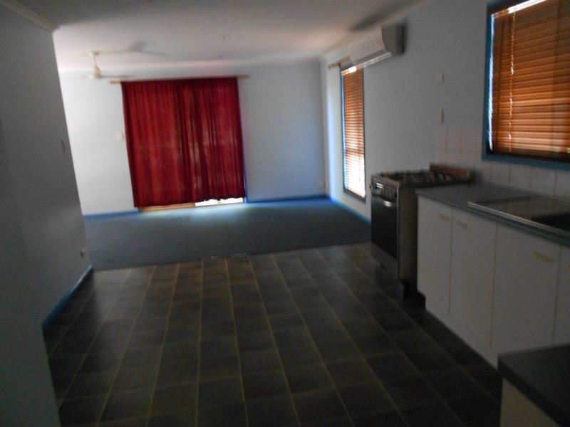 13 Crescent St, Kilkivan QLD 4600