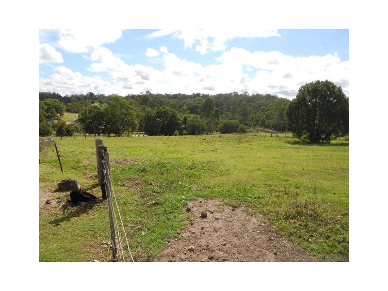 38 Gympie Connection Rd, Victory Heights QLD 4570