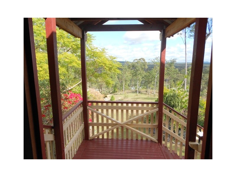 106 Dan Meurant Drive, Curra QLD 4570