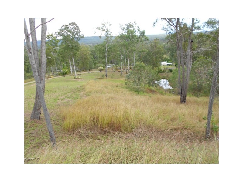 106 Dan Meurant Drive, Curra QLD 4570