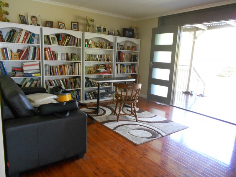 4797 Glenbar Rd, Tiaro QLD 4650