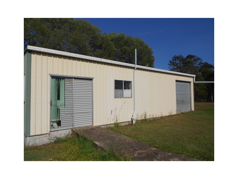 10 Taylor Rd, Veteran QLD 4570