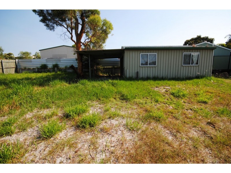 33 Carlo, Rainbow Beach QLD 4581