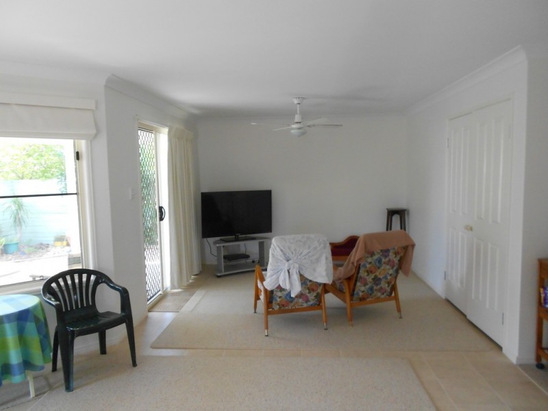 16 Kitt Cres, Kilkivan QLD 4600