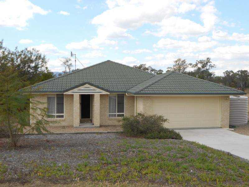 16 Kitt Cres, Kilkivan QLD 4600